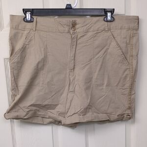 Gloria Vanderbilt Khaki Short-Length Slimming Shorts